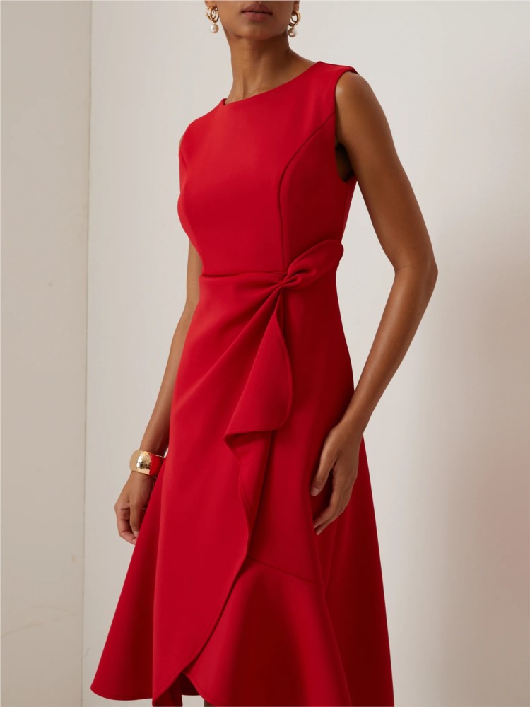 Elegant Women's Evening Dress  - đánh giá và giá Summer Clothing Drawing